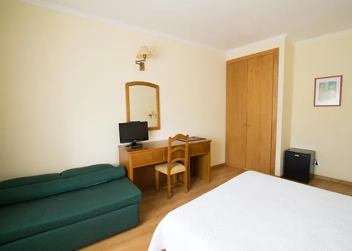 A Vileira Πανσιόν Vimioso